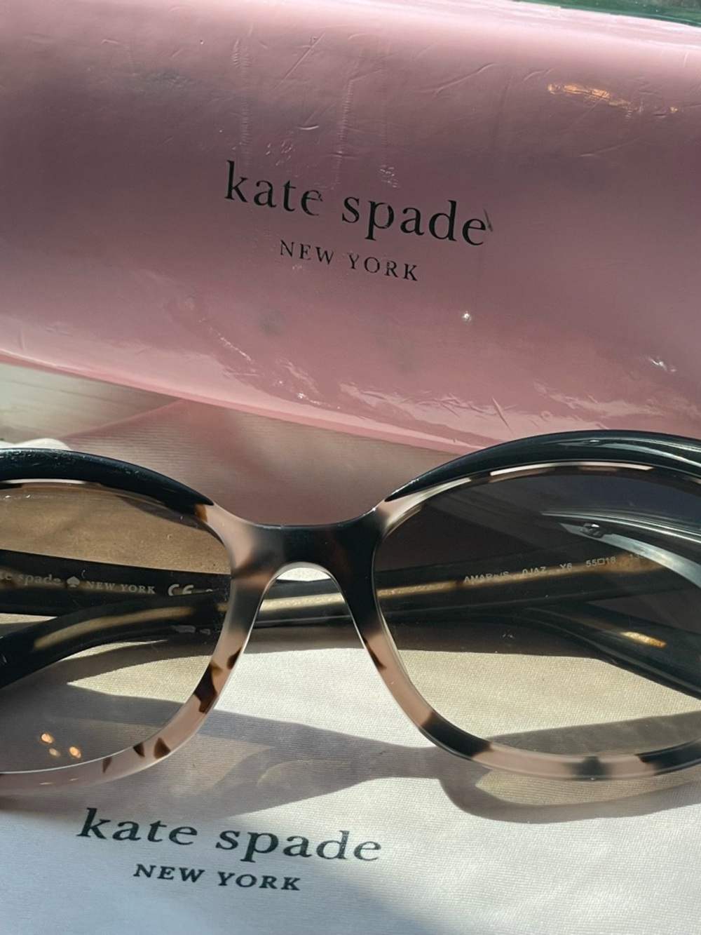 kate spade Tortoiseshell Sunglasses with Pink Case - Picture 3 of 14